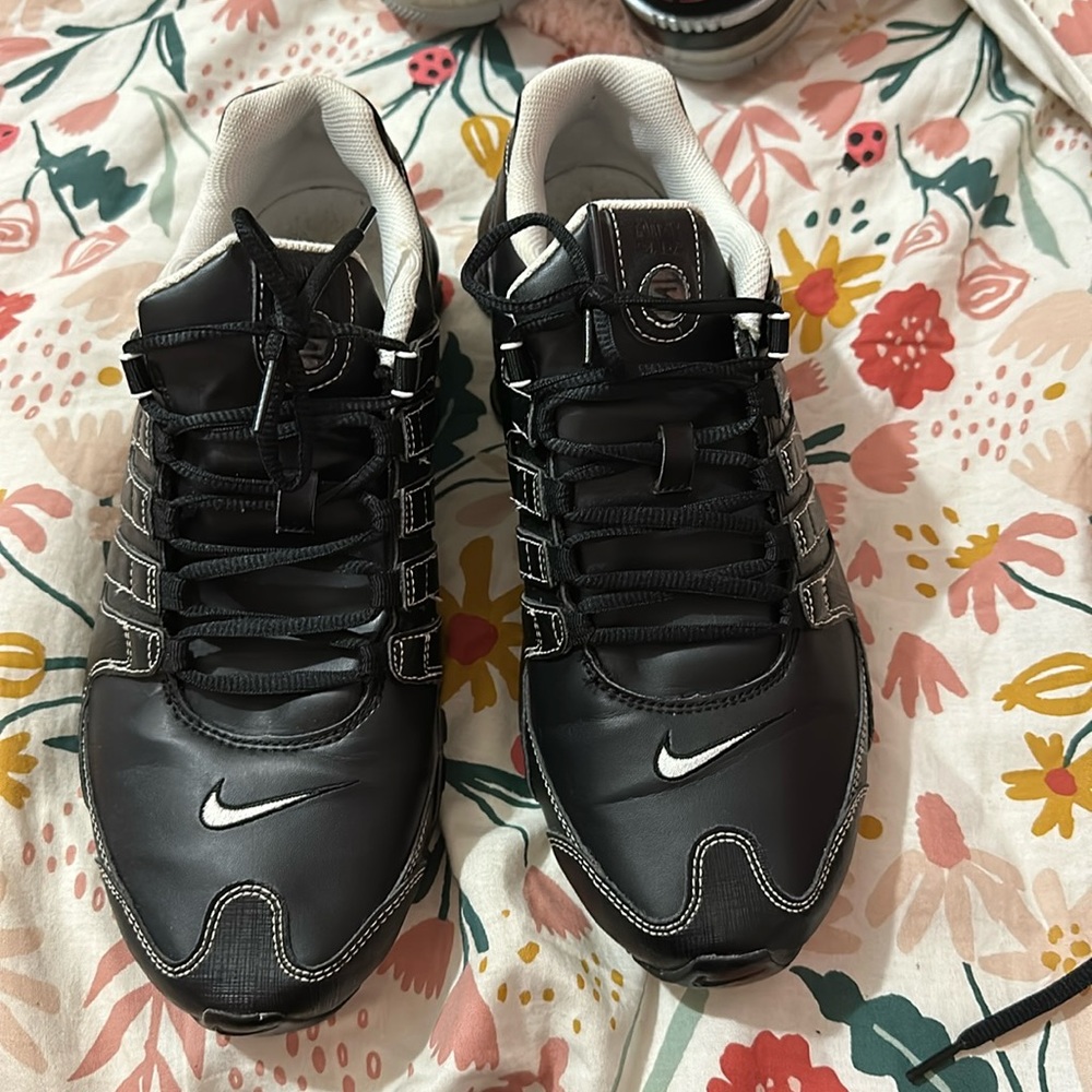 Nike Shox